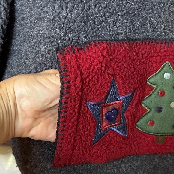 C&B Sport Charcoal Knobby Fleece Christmas Sweater EUC Generously Small - Picture 5 of 12